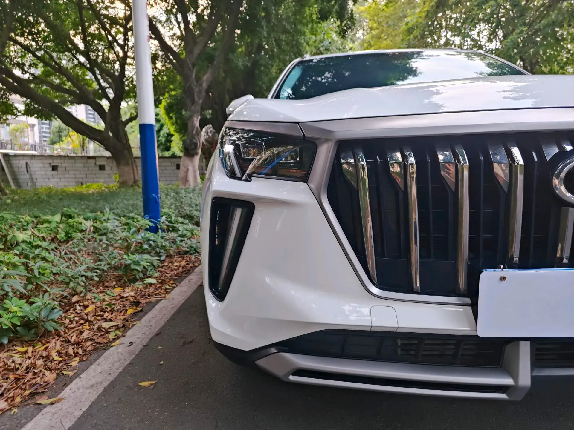 2022 GAC TRUMPCHI thumbnail 3