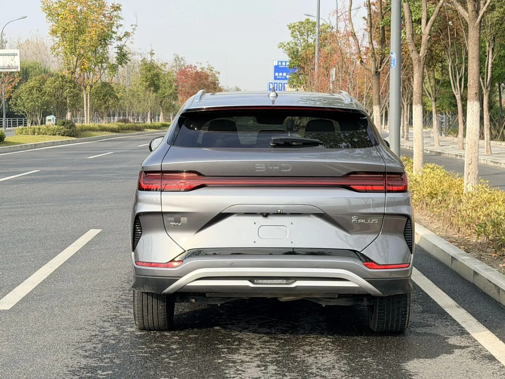 2025 BYD SONG thumbnail 4