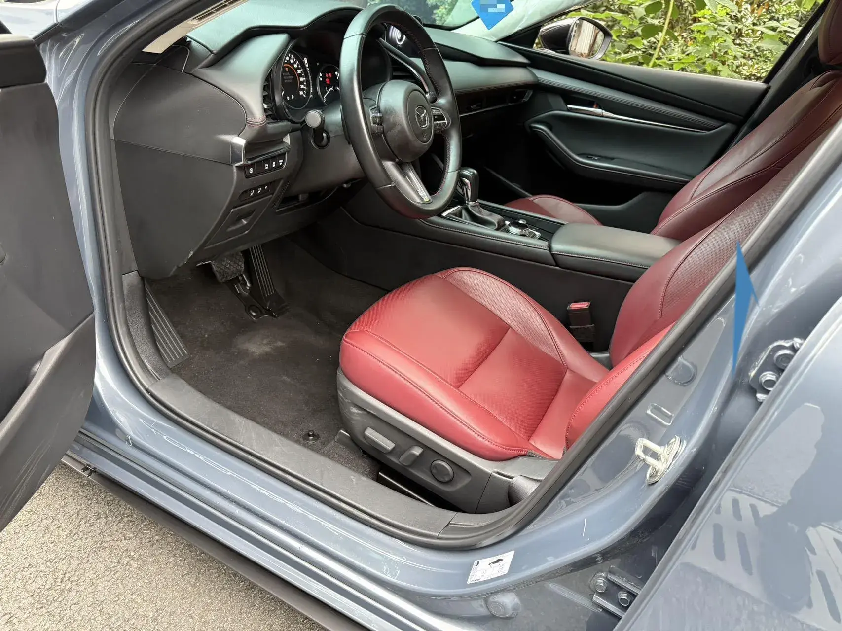 2022 MAZDA 3 thumbnail 3