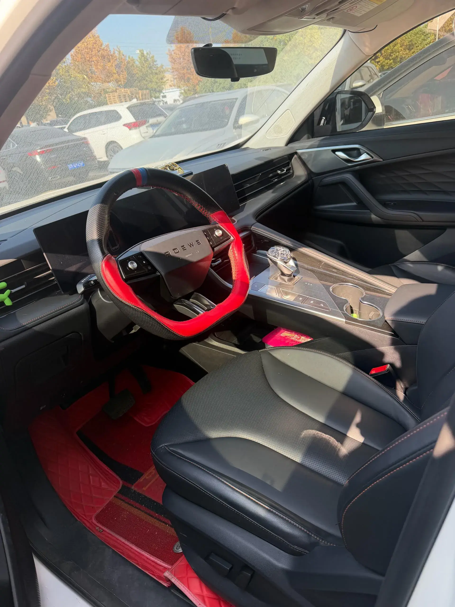 2023 ROEWE RX5 thumbnail 2