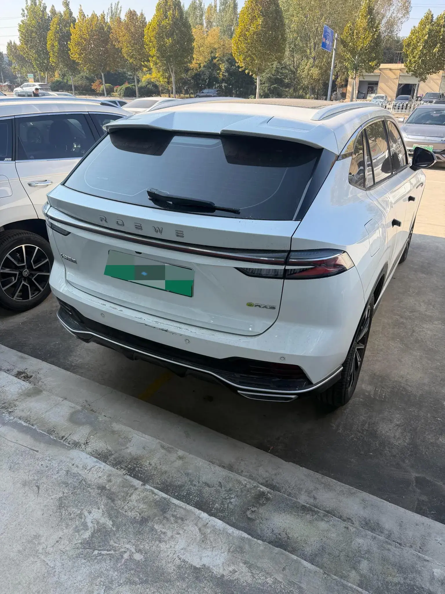 2023 ROEWE RX5 thumbnail 4