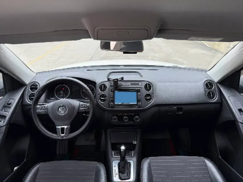 2017 Volkswagen Tiguan 1.8T 160HP L4 6AT,autocango,china used car exporter,china ev exporter,chinese used car exporter,chinese used ev exporter