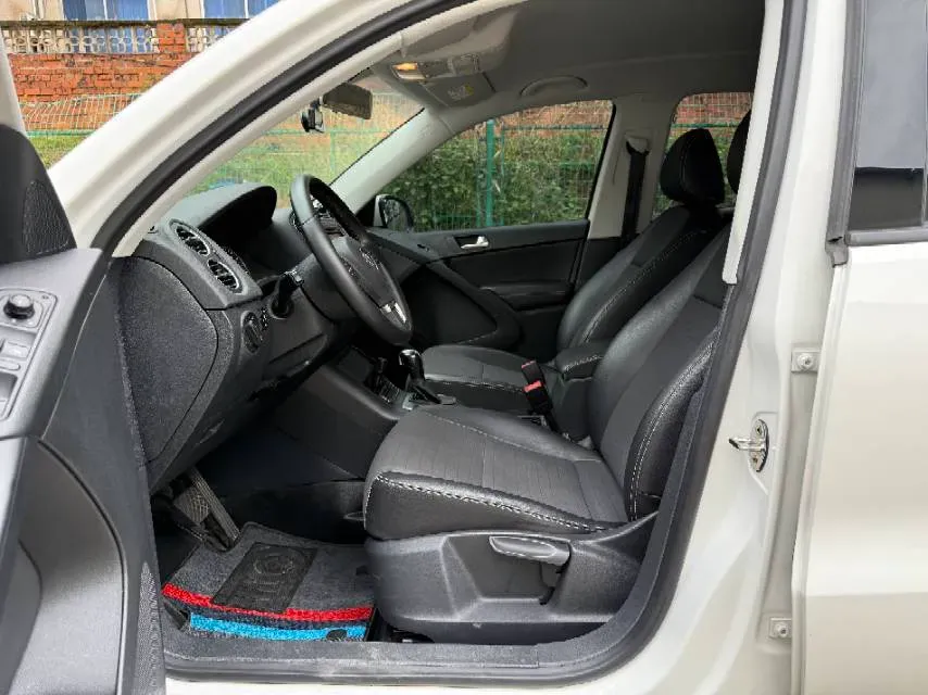 2017 Volkswagen Tiguan 1.8T 160HP L4 6AT,autocango,china used car exporter,china ev exporter,chinese used car exporter,chinese used ev exporter