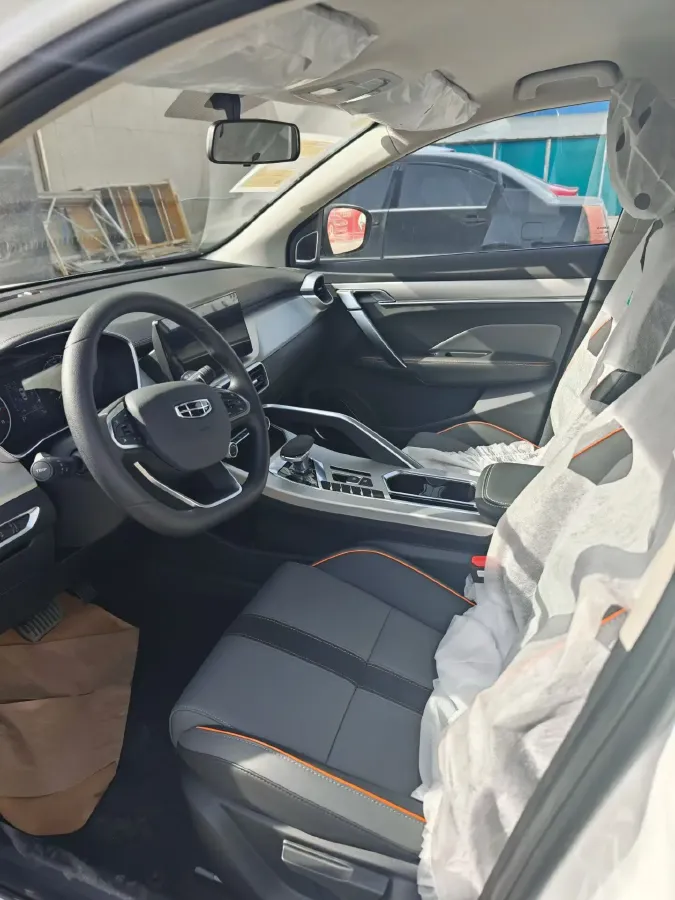 2024 Geely Coolray 1.5T 181HP L4 7DCT,autocango,china used car exporter,china ev exporter,chinese used car exporter,chinese used ev exporter