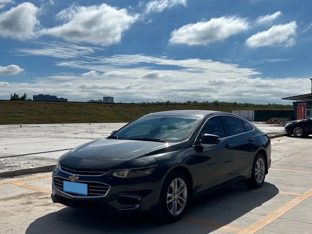 2018 CHEVROLET MALIBU view 1