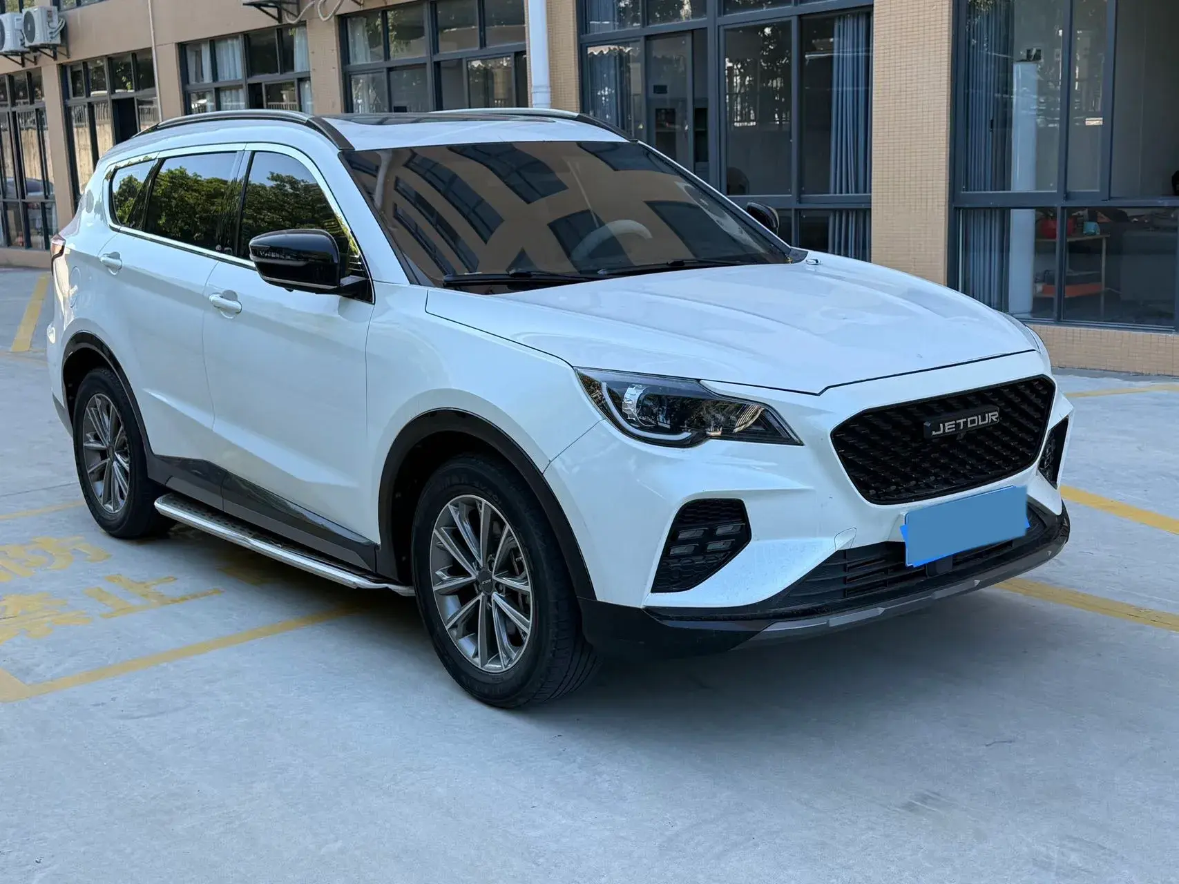 2020 JETOUR X70 thumbnail 3