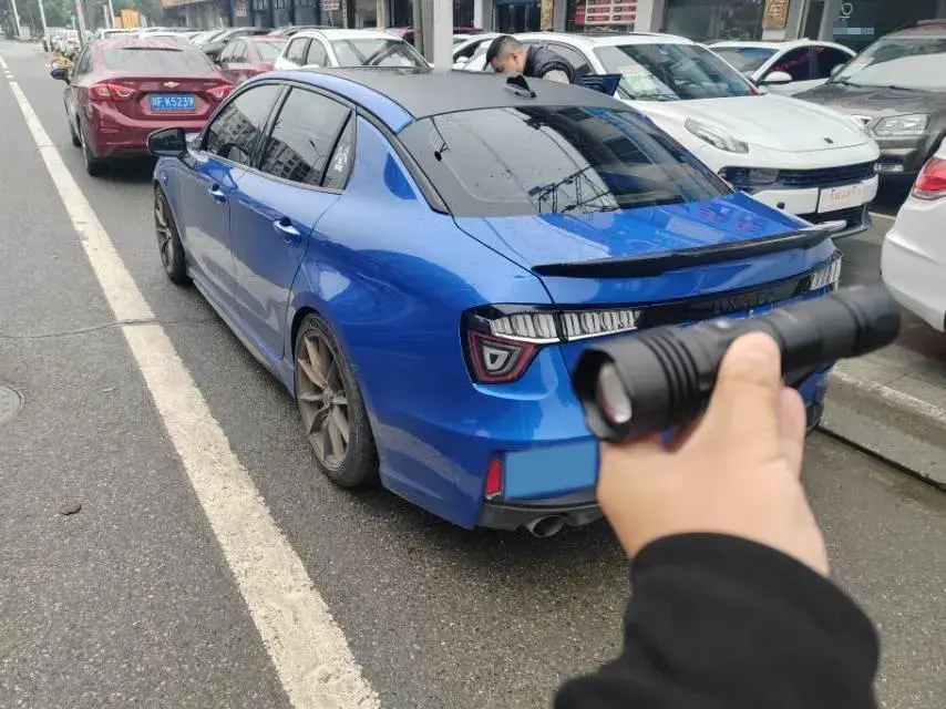 2019 LYNK&CO 03 thumbnail 3