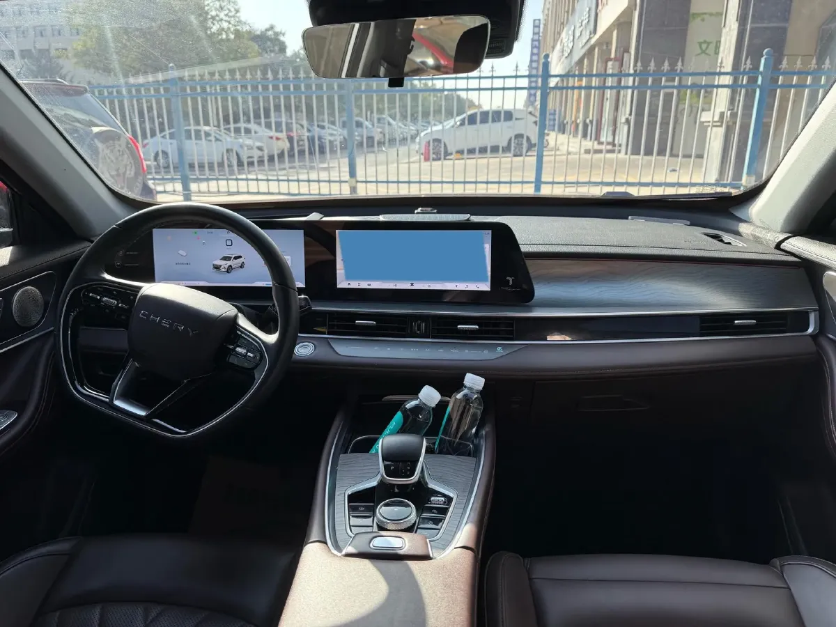 2022 Chery Tiggo 8 PRO 1.6T 197HP L4 7DCT,autocango,china used car exporter,china ev exporter,chinese used car exporter,chinese used ev exporter