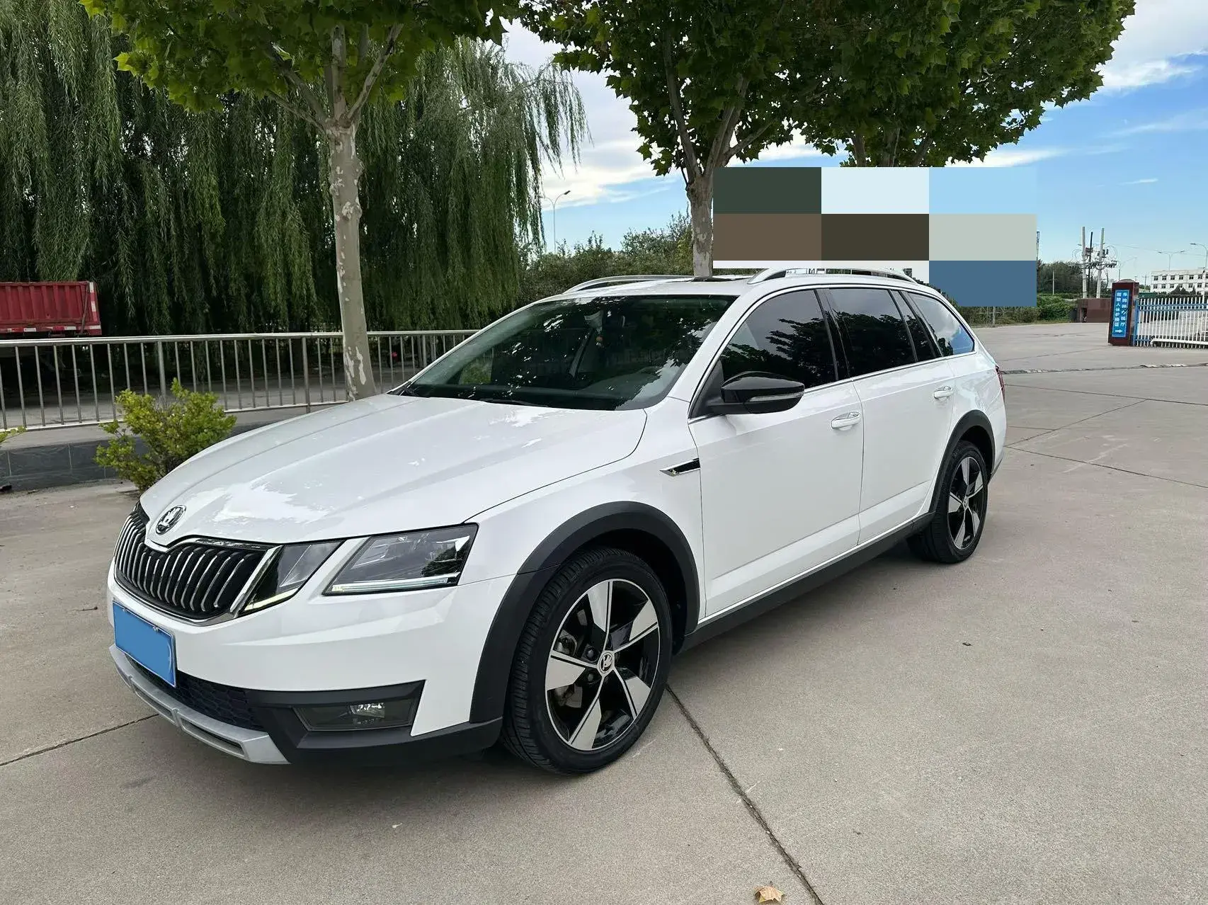 2018 SKODA OCTAVIA view 1