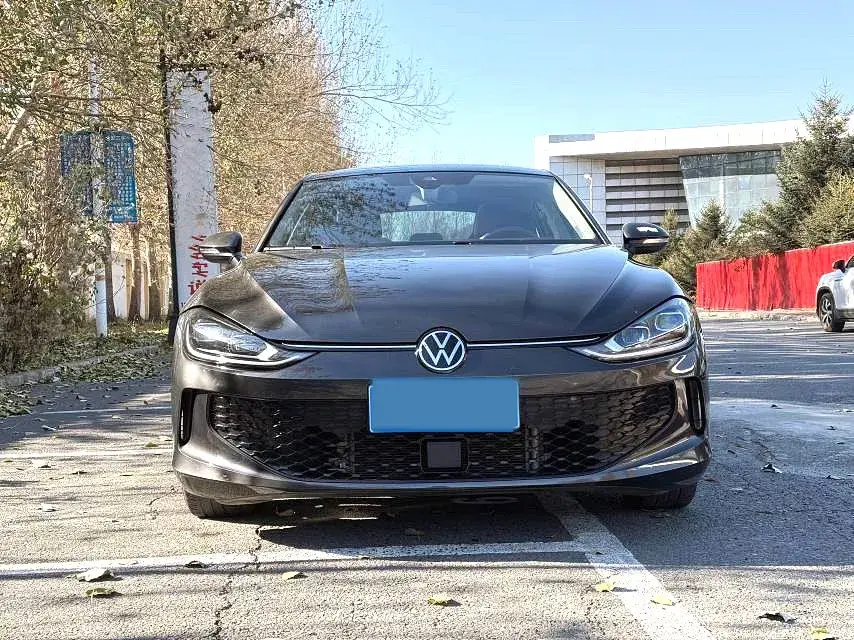 2022 VOLKSWAGEN LAMANDO thumbnail 2