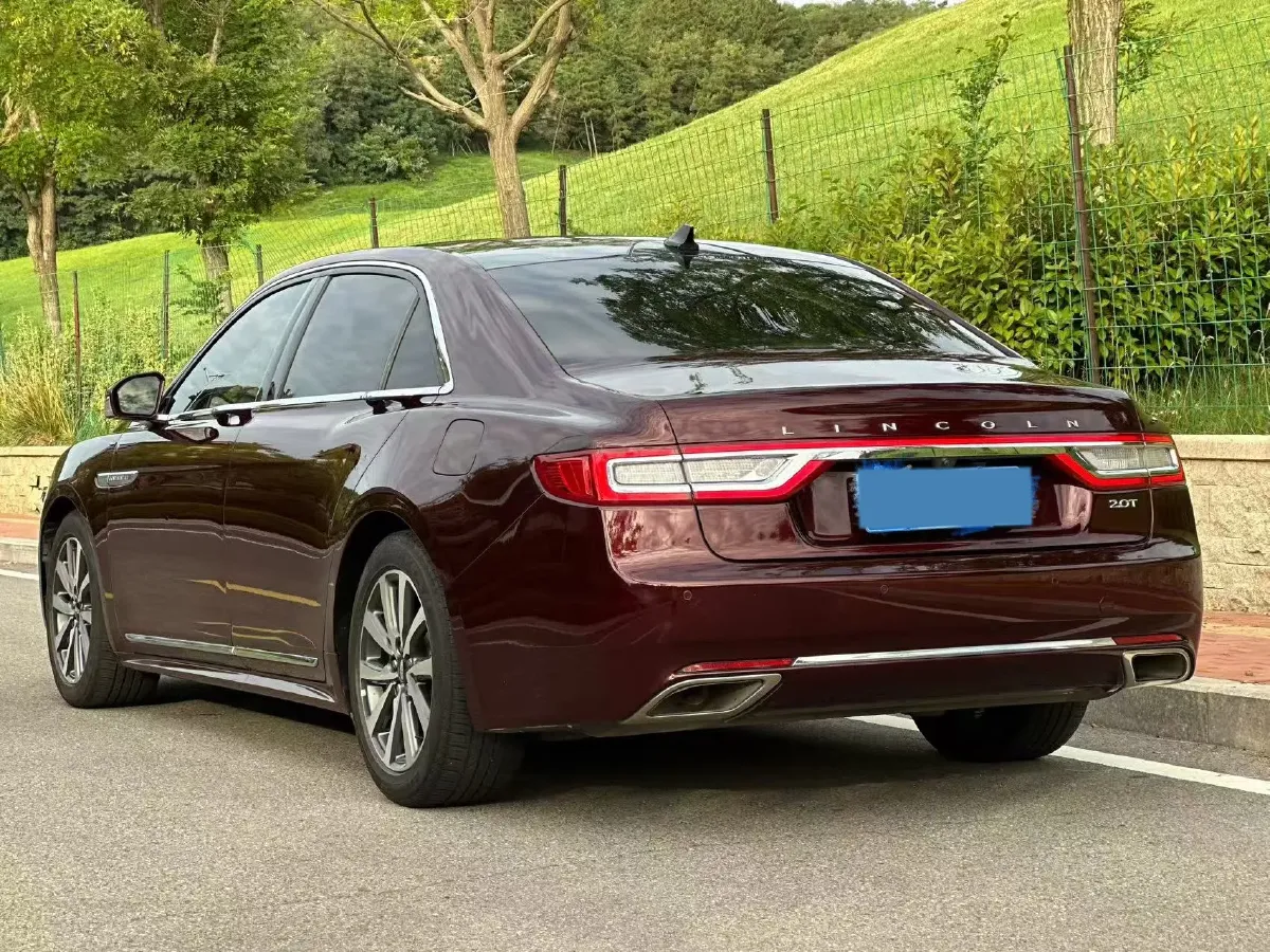 2019 Lincoln Continental 2.0T 261HP L4 6AT,autocango,china used car exporter,china ev exporter,chinese used car exporter,chinese used ev exporter