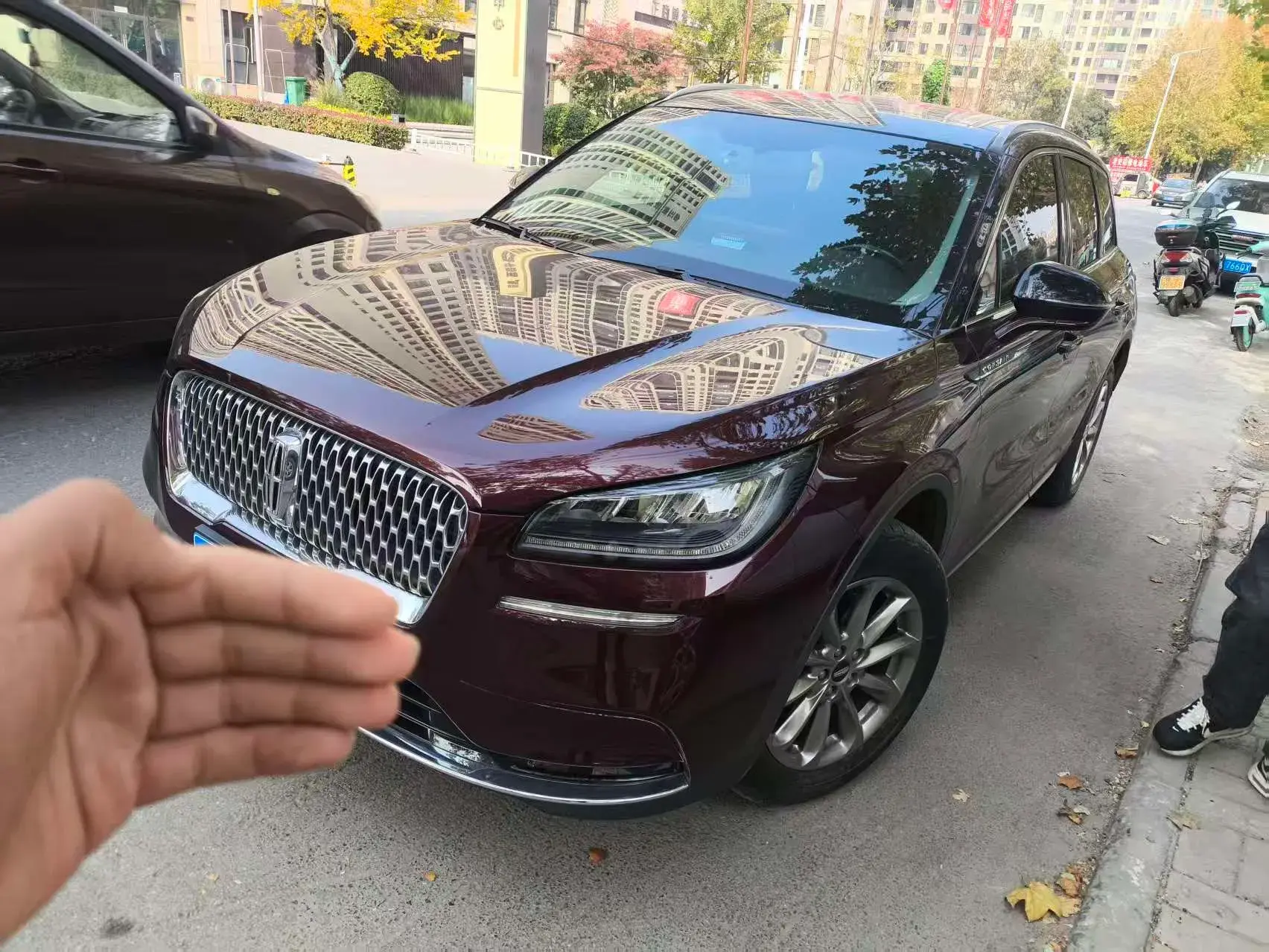 2020 LINCOLN CORSAIR view 1