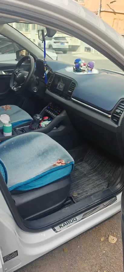 2023 Skoda Karoq 1.4T 150HP L4 7DCT,autocango,china used car exporter,china ev exporter,chinese used car exporter,chinese used ev exporter