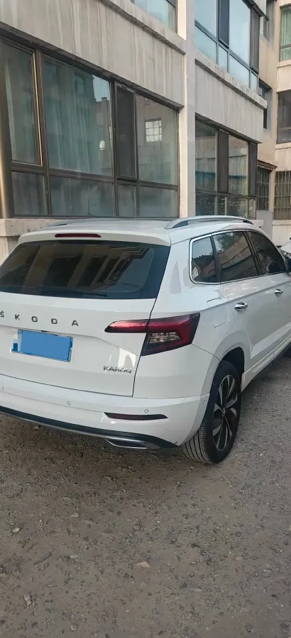 2023 Skoda Karoq 1.4T 150HP L4 7DCT,autocango,china used car exporter,china ev exporter,chinese used car exporter,chinese used ev exporter