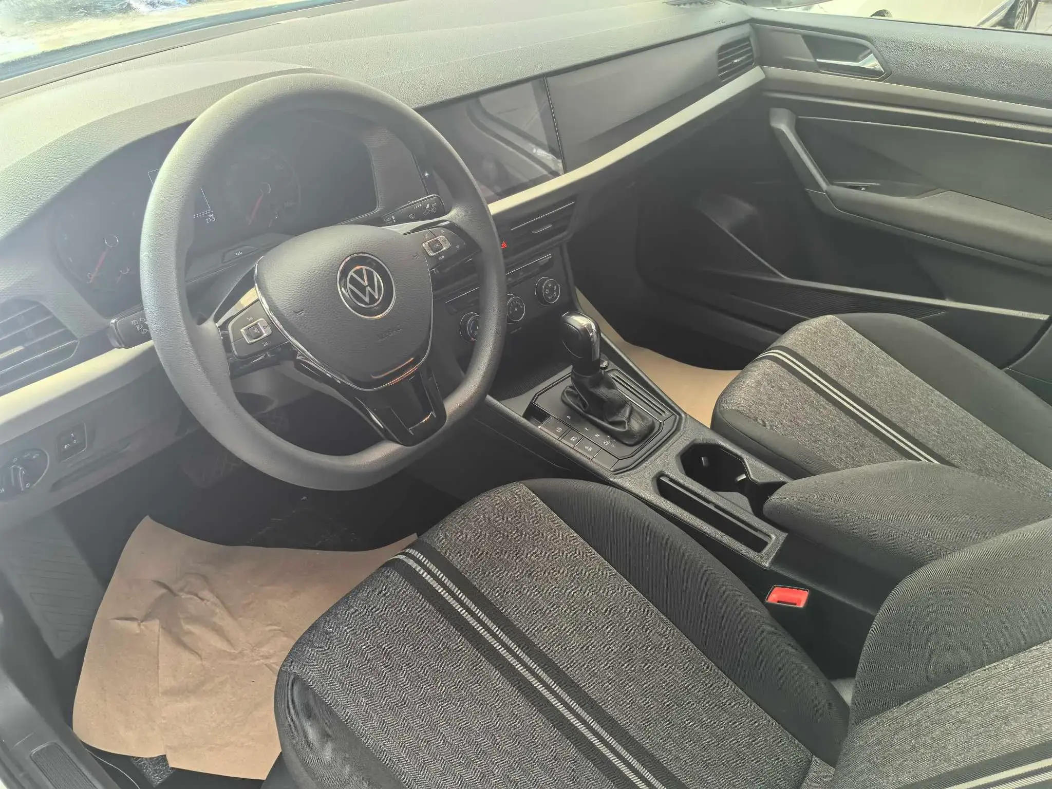 2019 VOLKSWAGEN LAVIDA thumbnail 3