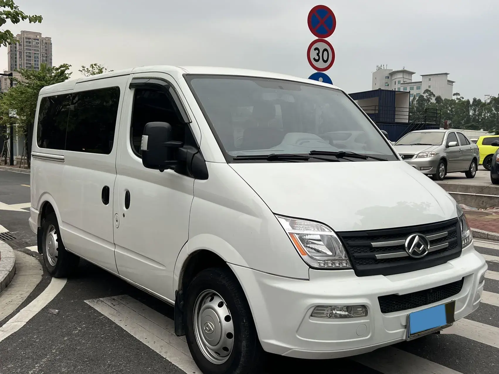 2023 MAXUS XINTU thumbnail 2