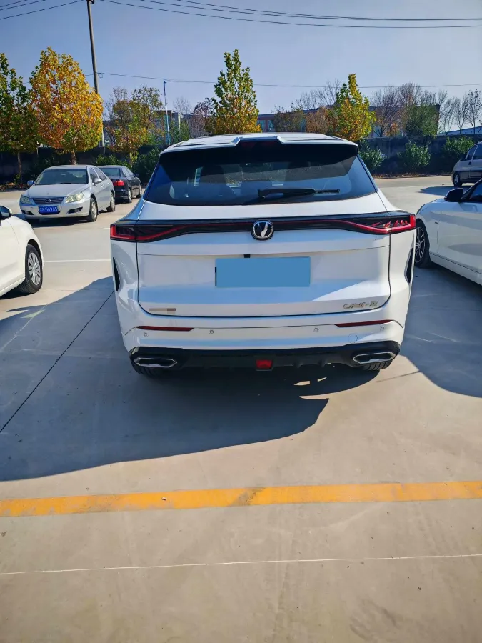 2024 ChangAn UNI-Z 1.5L 98HP L4 E-CVT PHEV 18.4KWH,autocango,china used car exporter,china ev exporter,chinese used car exporter,chinese used ev exporter