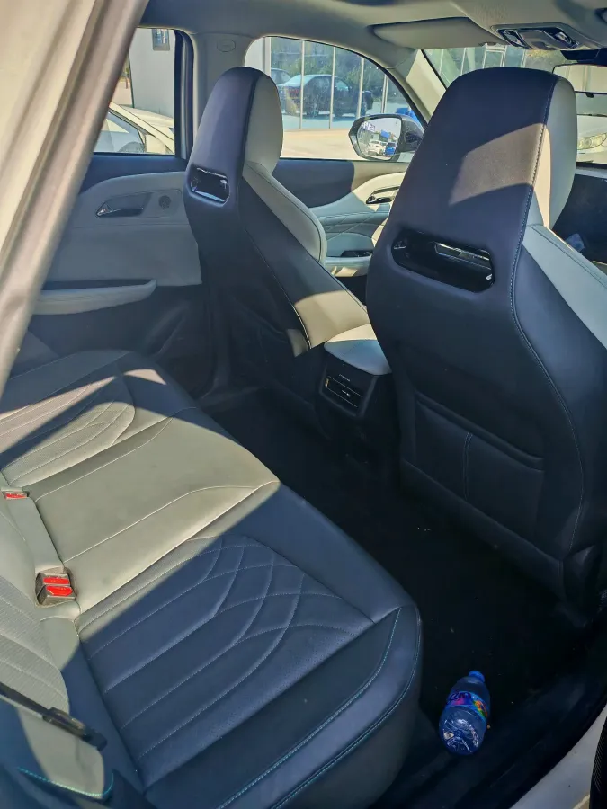 2024 ChangAn UNI-Z 1.5L 98HP L4 E-CVT PHEV 18.4KWH,autocango,china used car exporter,china ev exporter,chinese used car exporter,chinese used ev exporter