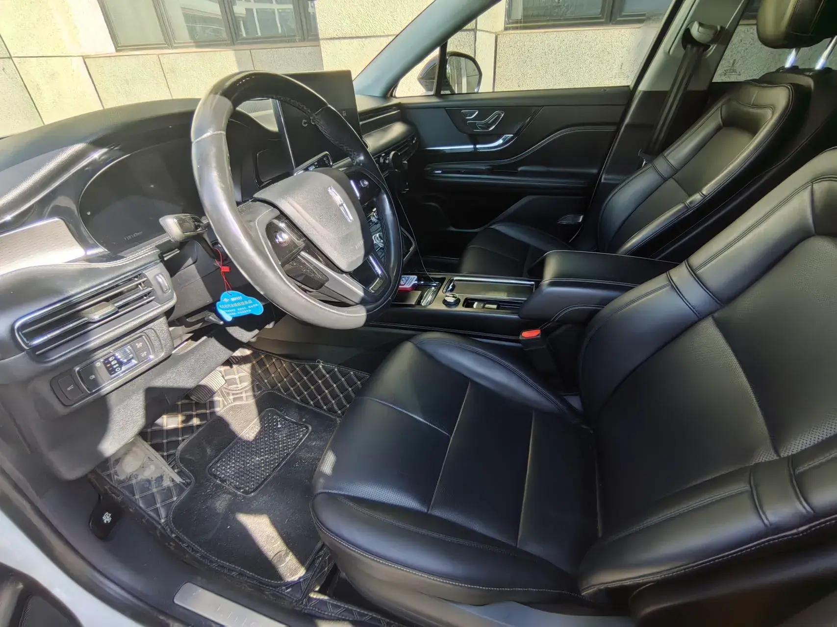 2021 LINCOLN CORSAIR thumbnail 4