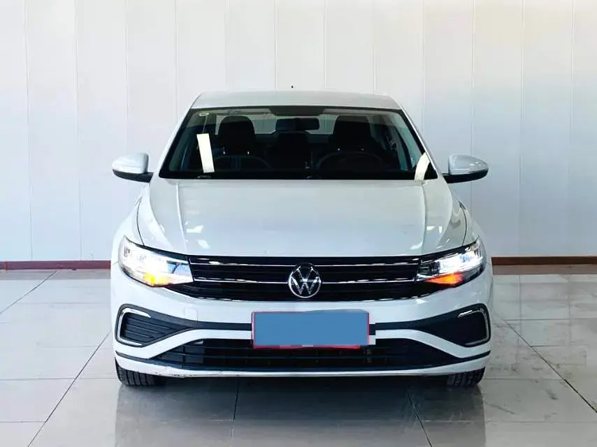2023 VOLKSWAGEN BORA thumbnail 2