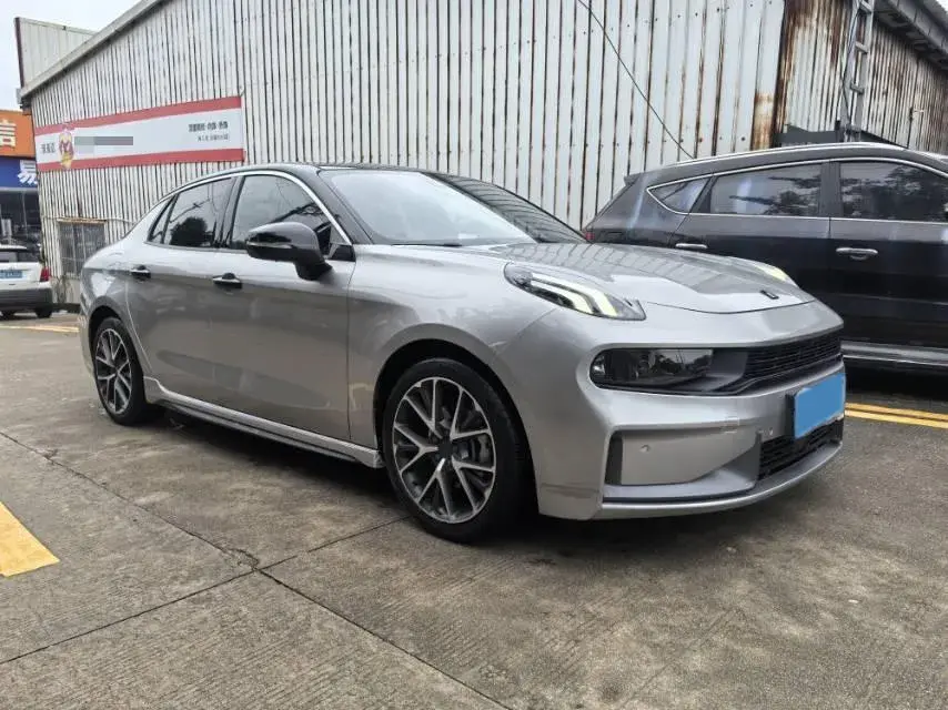 2022 LYNK&CO 03 thumbnail 3