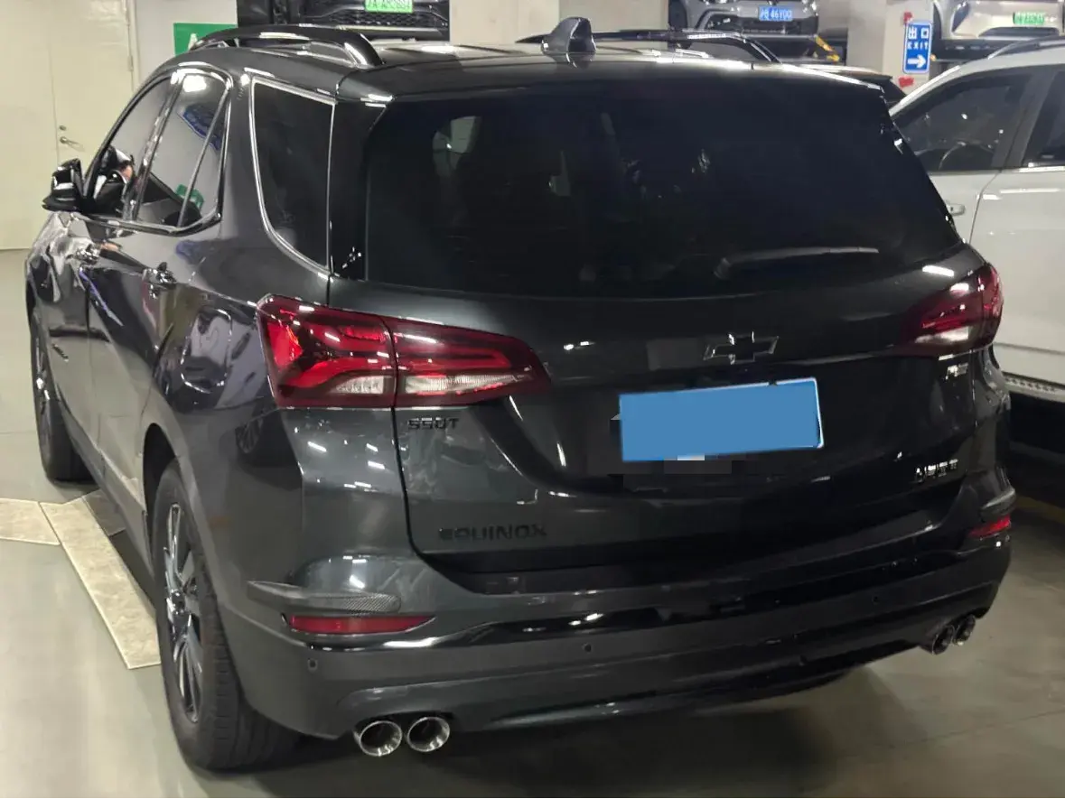 2022 CHEVROLET EQUINOX thumbnail 4