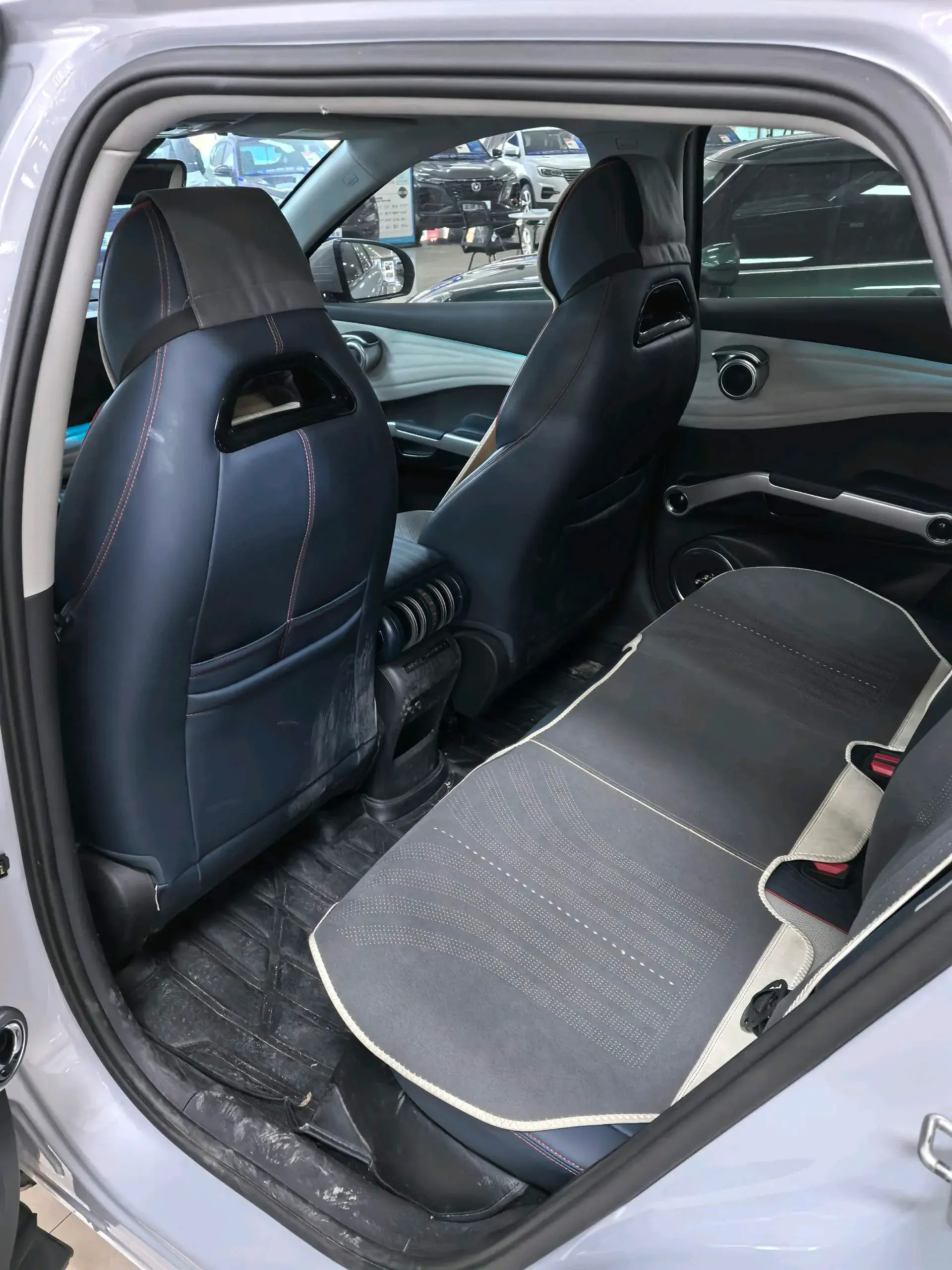 2022 BYD YUAN thumbnail 4