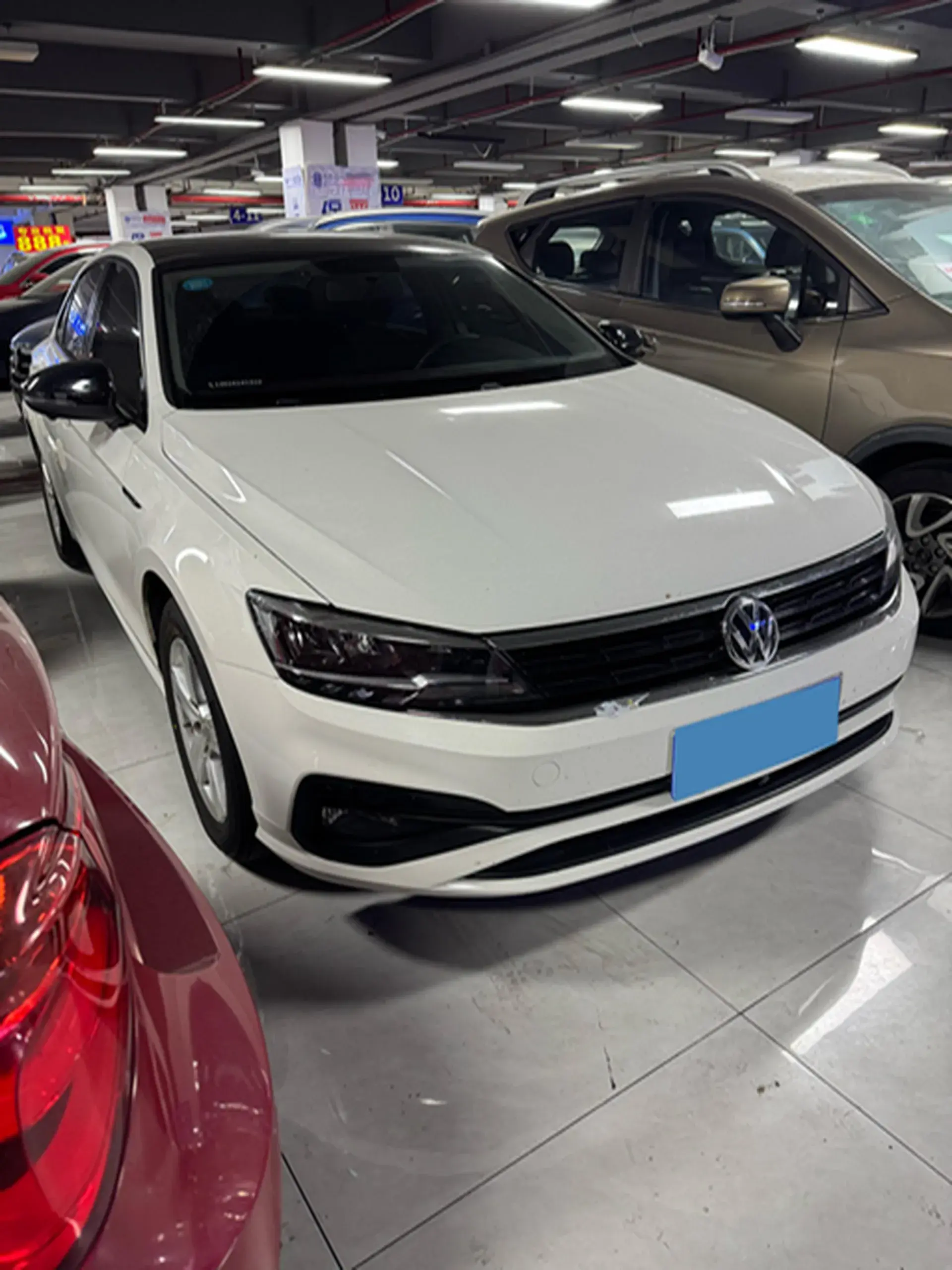 2019 VOLKSWAGEN LAMANDO thumbnail 3