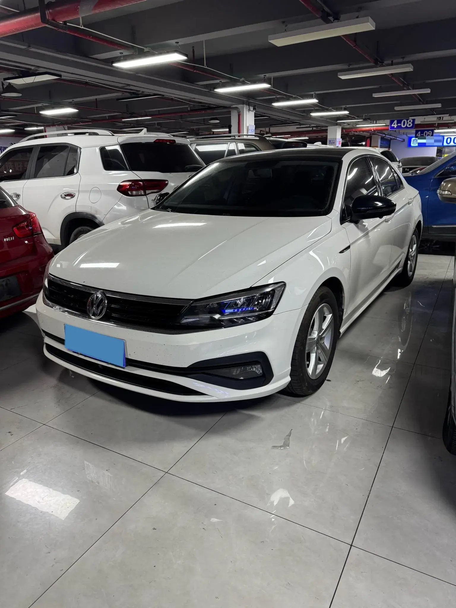 2019 VOLKSWAGEN LAMANDO view 1