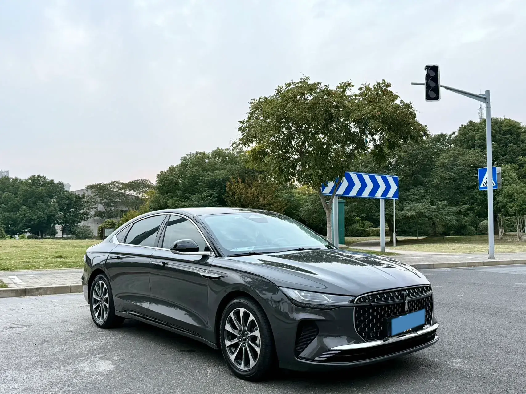 2022 LINCOLN Z thumbnail 3