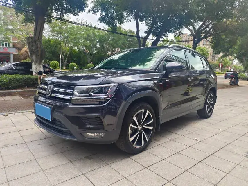 2020 VOLKSWAGEN THARU view 1