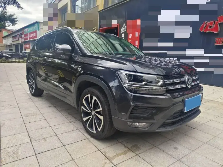 2020 VOLKSWAGEN THARU thumbnail 3