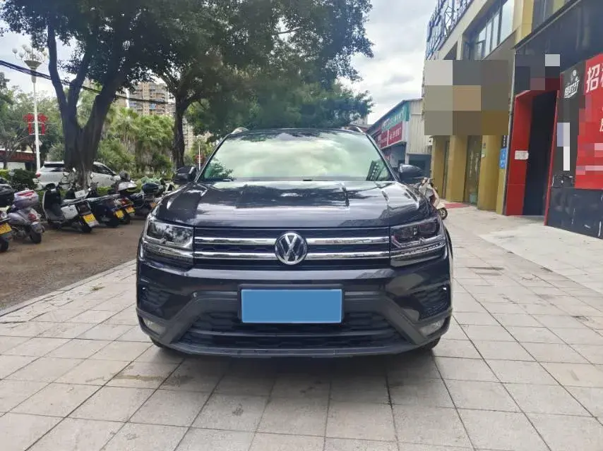 2020 VOLKSWAGEN THARU thumbnail 2