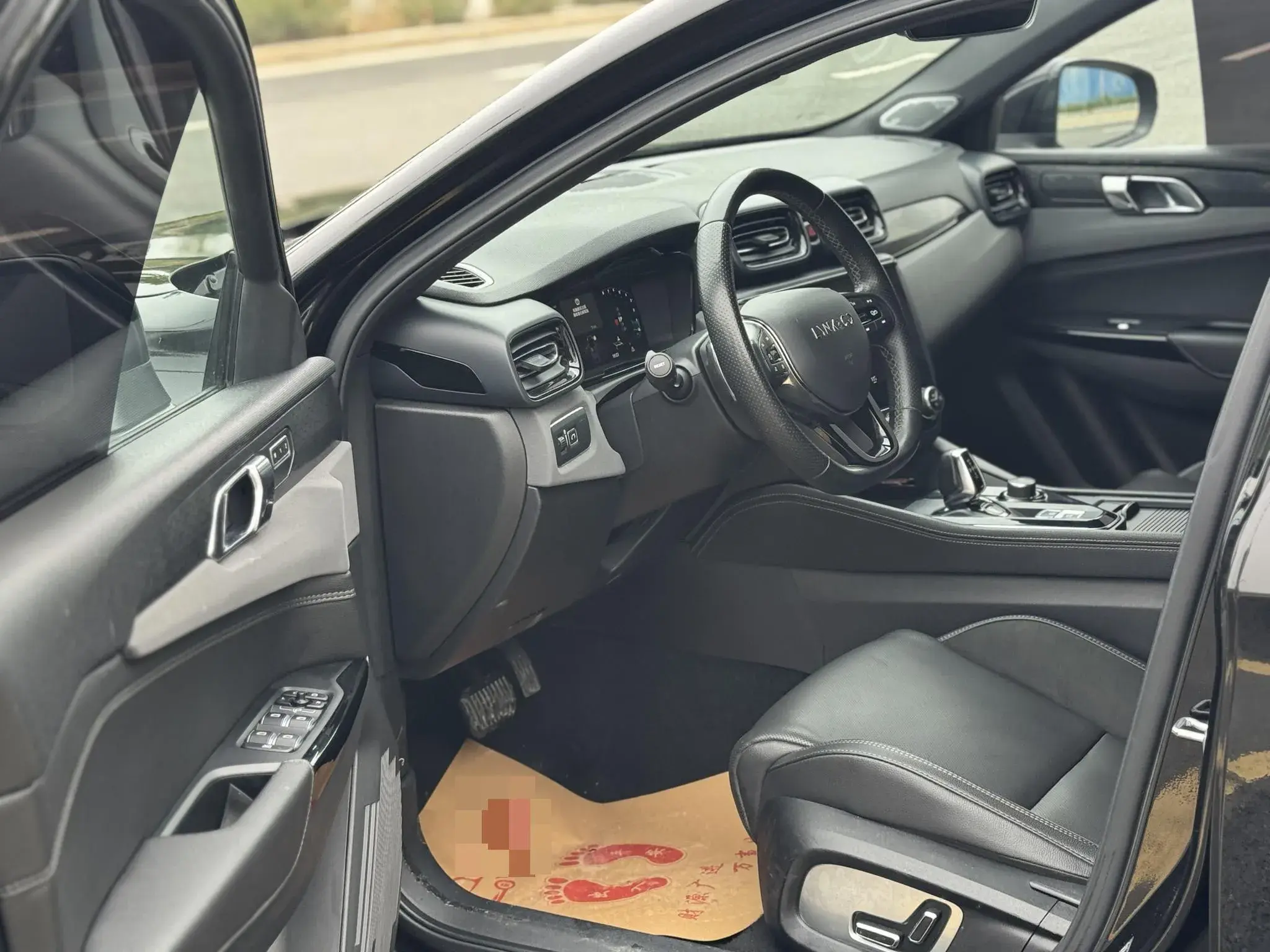 2022 LYNK&CO 03 thumbnail 4