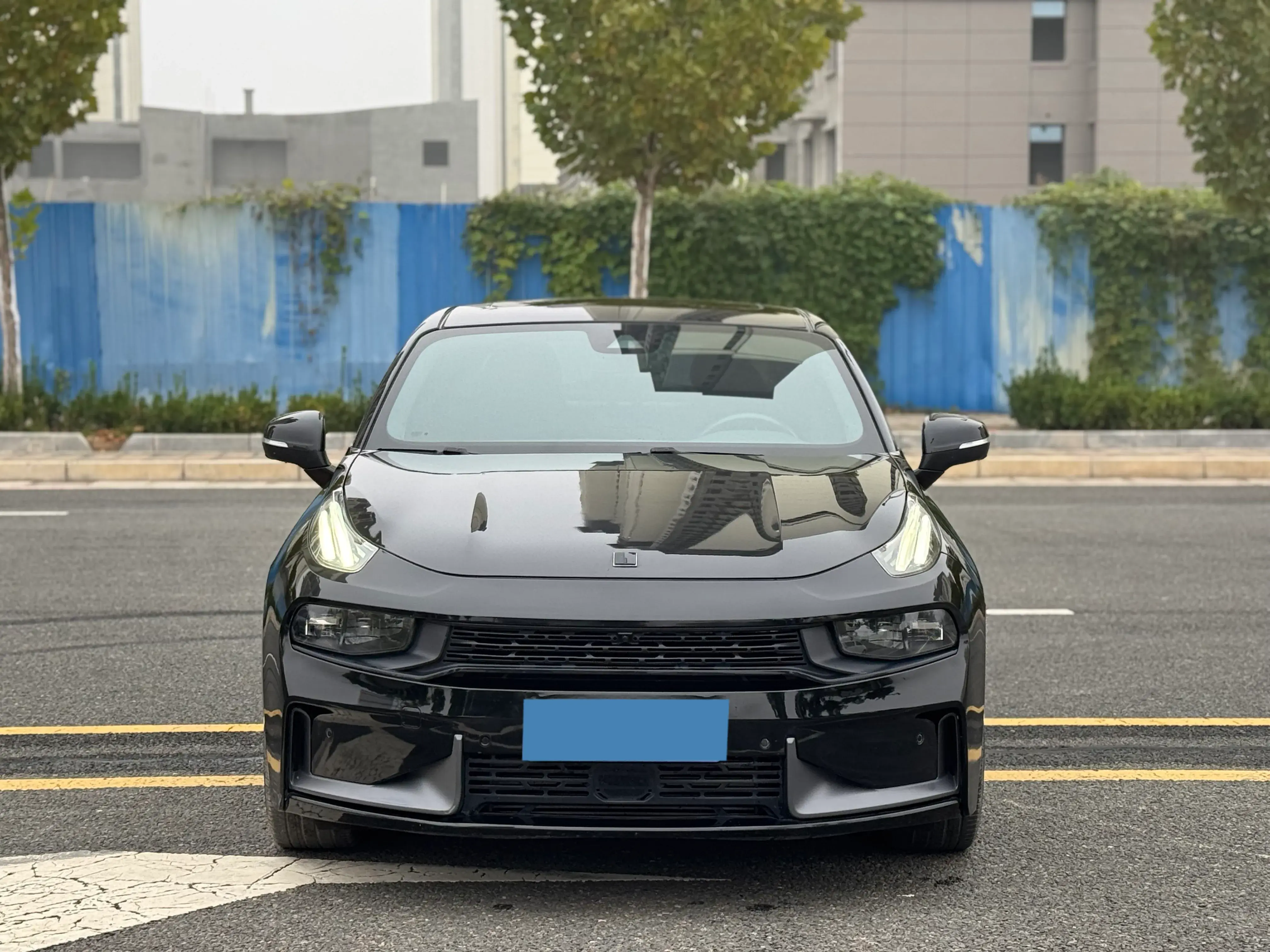 2022 LYNK&CO 03 thumbnail 2