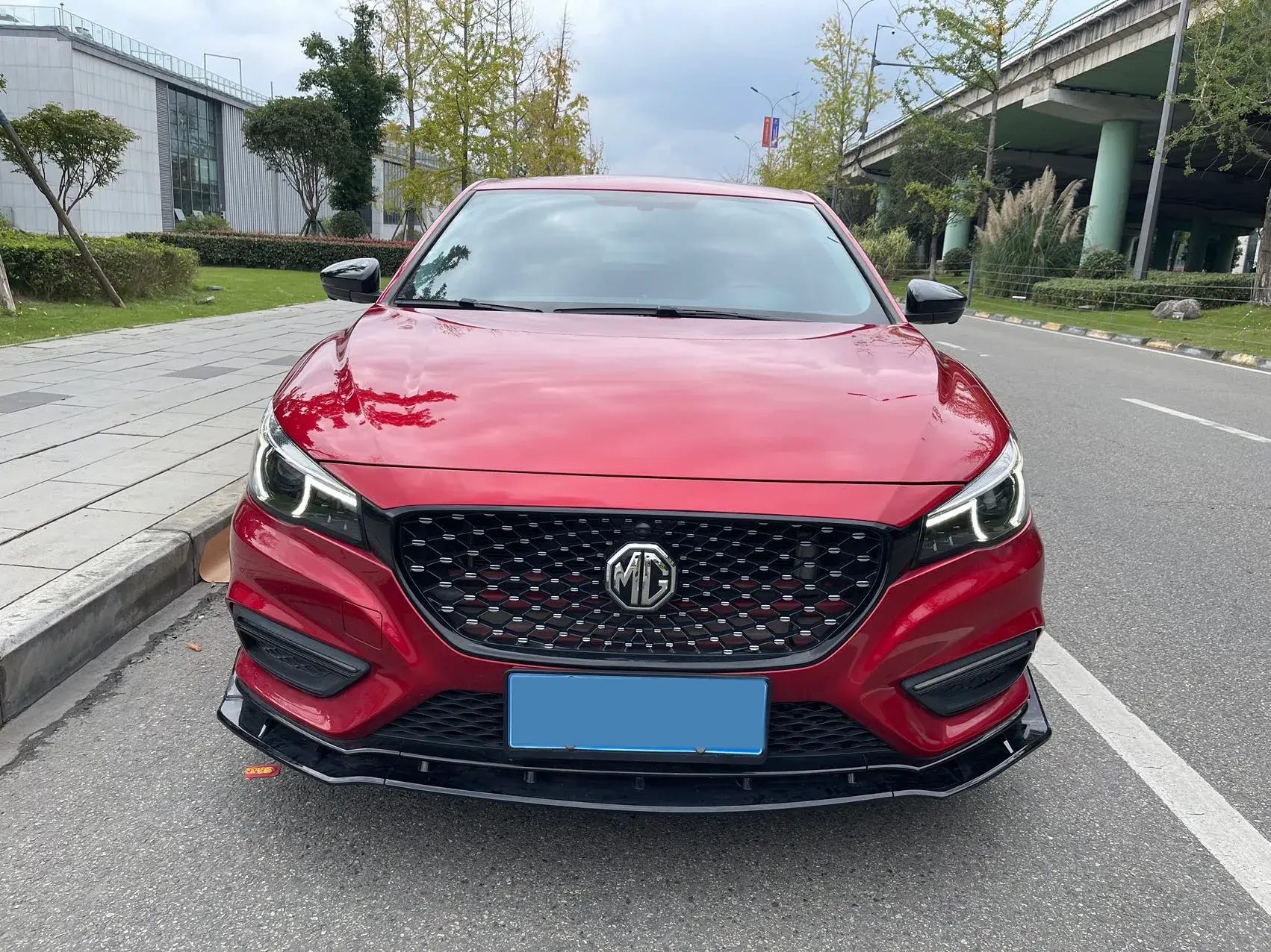 2019 MG MG6 thumbnail 2