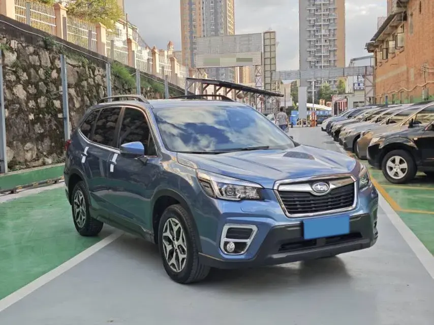 2019 SUBARU FORESTER thumbnail 3