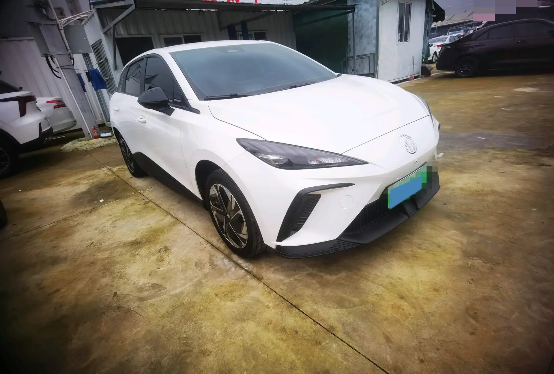 2023 MG MG4 thumbnail 2