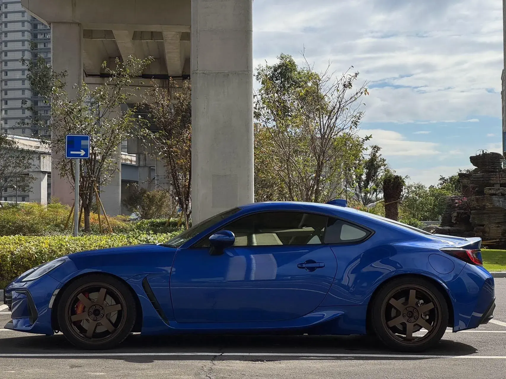 2023 SUBARU BRZ thumbnail 3