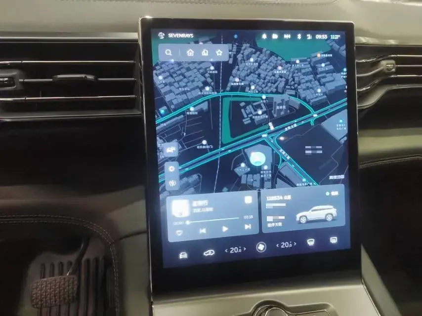 2019 NIO ES6 thumbnail 4