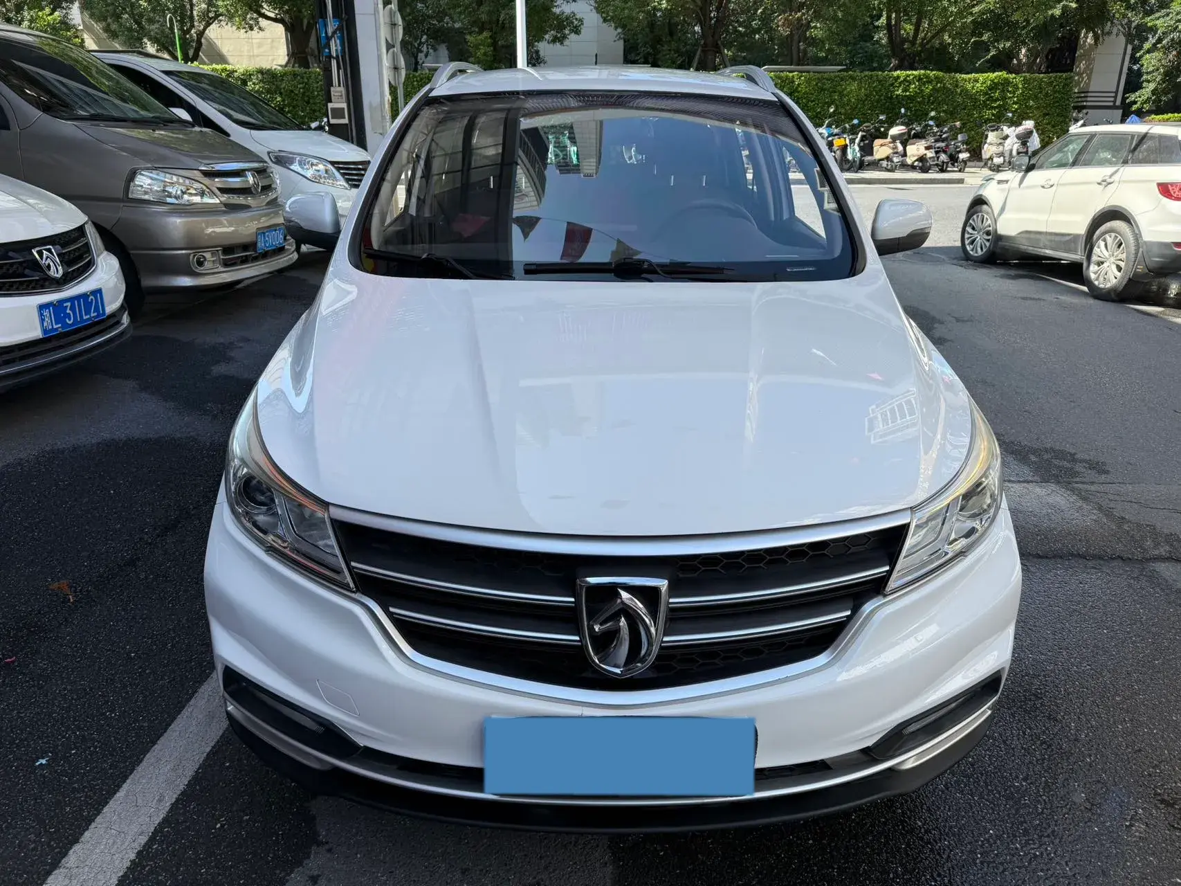 2019 BAOJUN 730 thumbnail 2