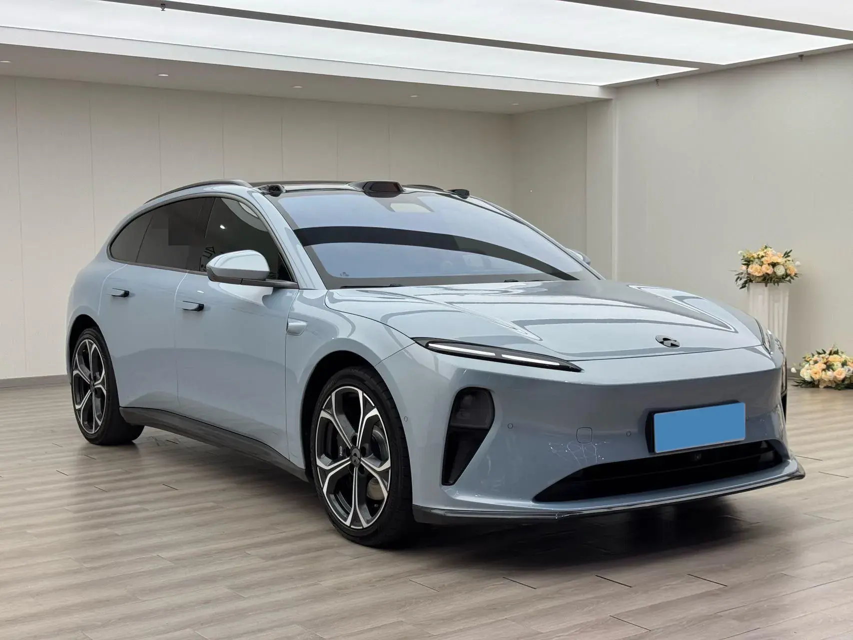 2023 NIO ET5T thumbnail 4
