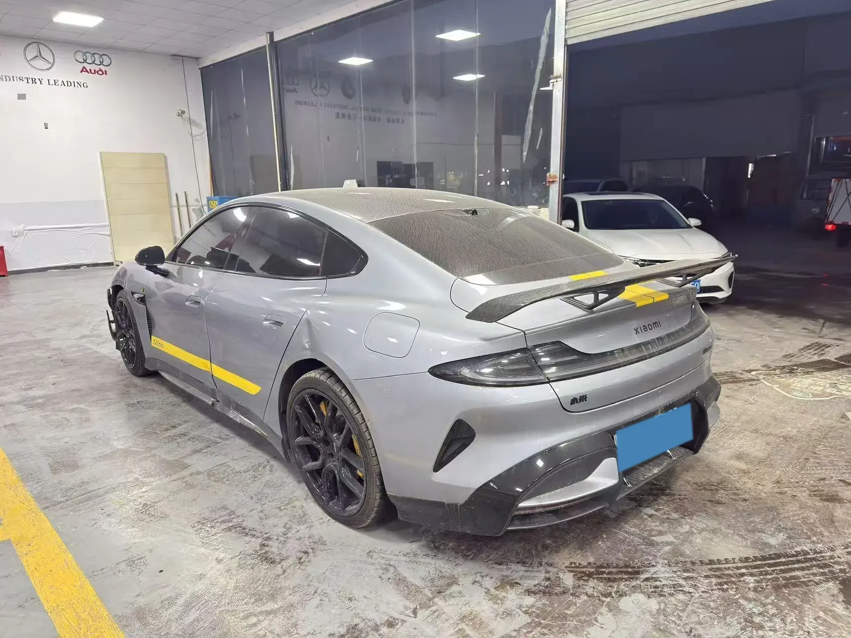 2025 MI SU7 thumbnail 4