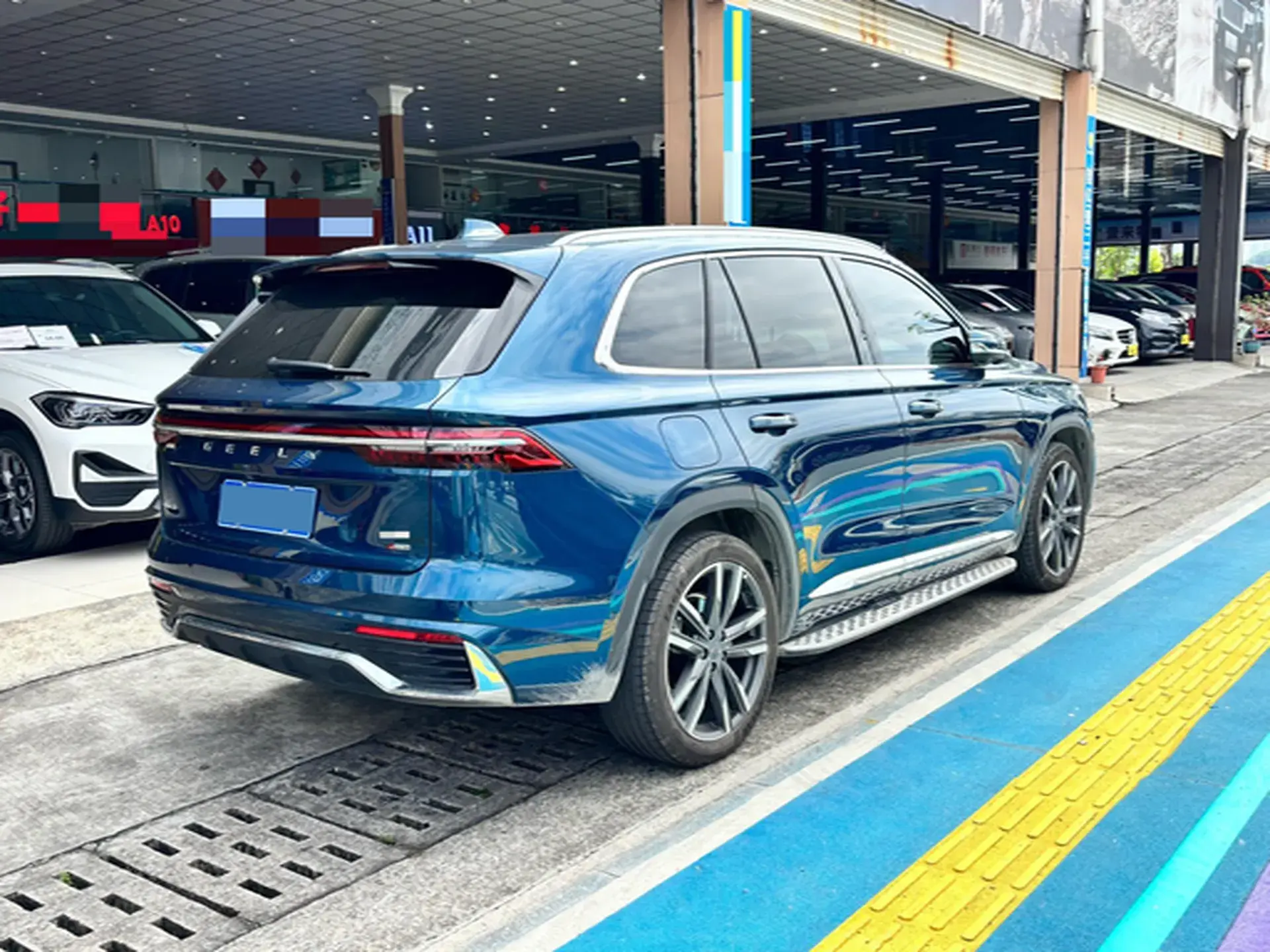 2021 GEELY MONJARO thumbnail 4