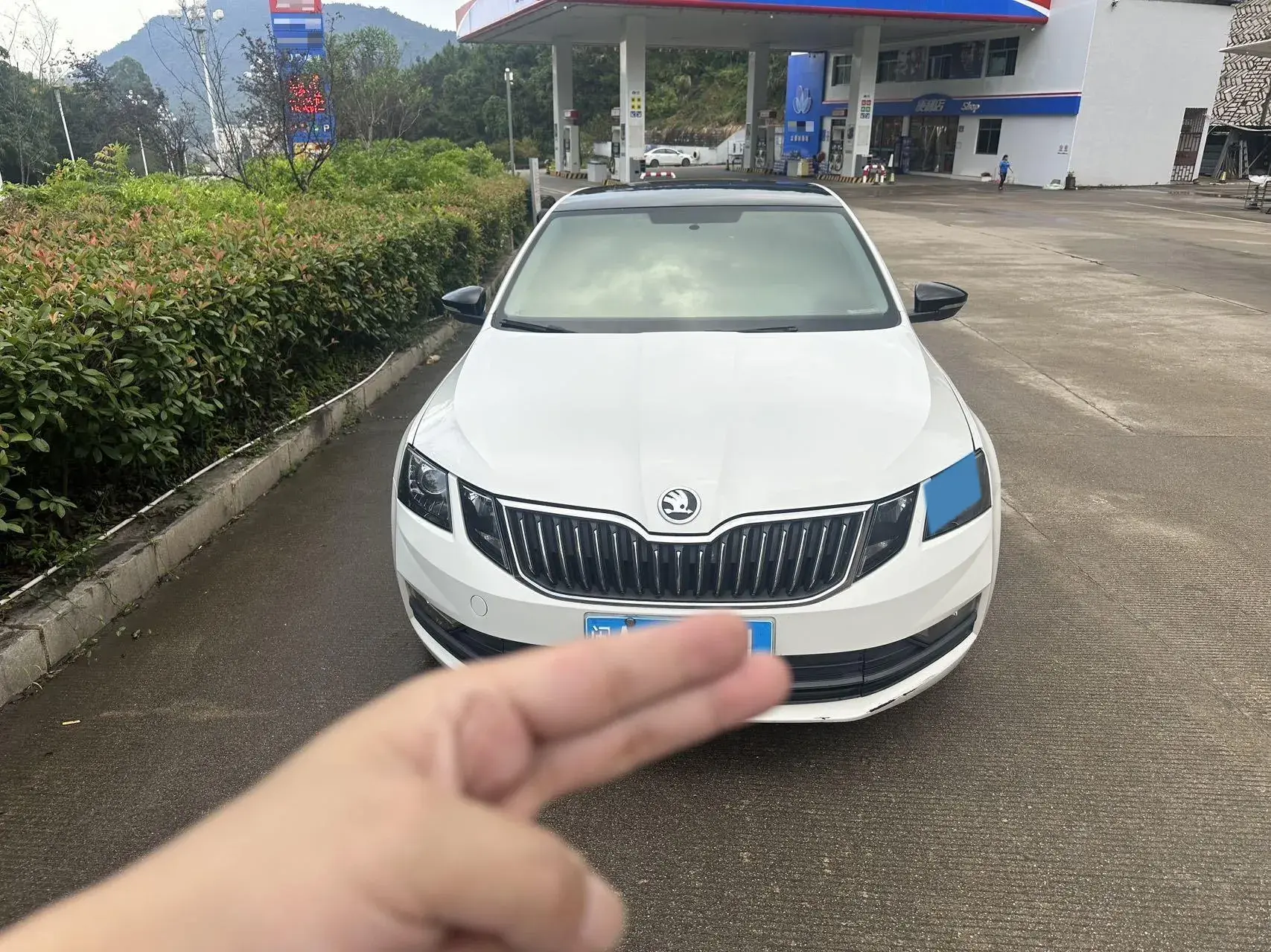 2018 SKODA OCTAVIA thumbnail 2