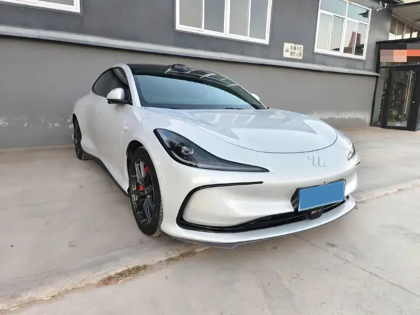 2024 IM L6 thumbnail 3