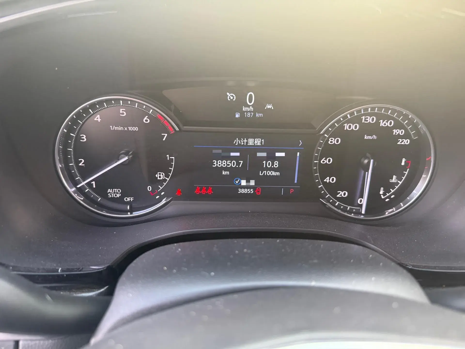 2022 CADILLAC XT5 thumbnail 4