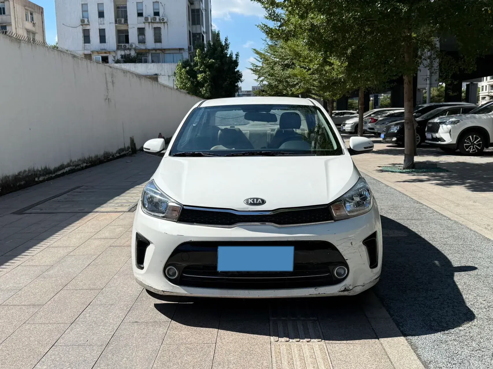 2017 KIA PEGAS thumbnail 2