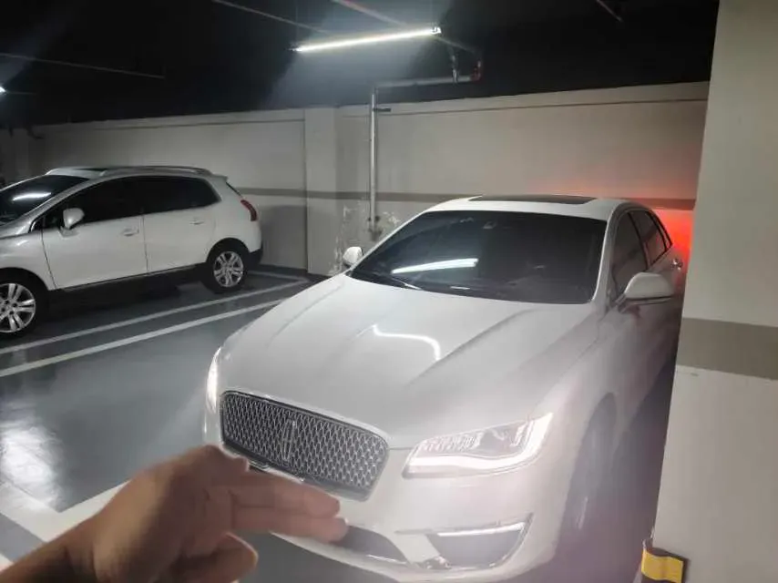 2019 Lincoln MKZ 2.0T 203HP L4 6AT,autocango,china used car exporter,china ev exporter,chinese used car exporter,chinese used ev exporter