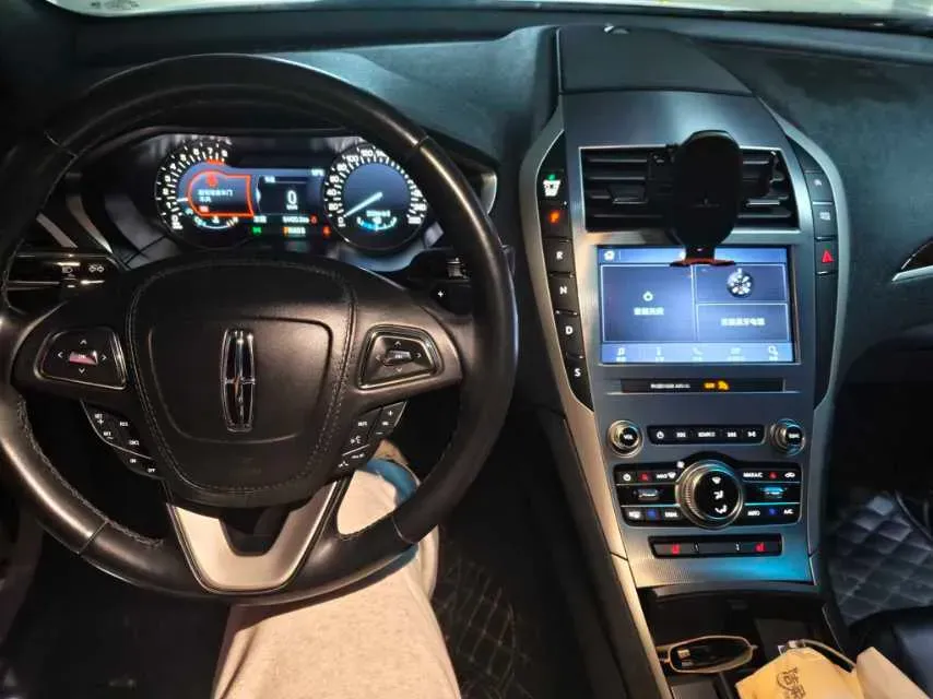 2019 Lincoln MKZ 2.0T 203HP L4 6AT,autocango,china used car exporter,china ev exporter,chinese used car exporter,chinese used ev exporter